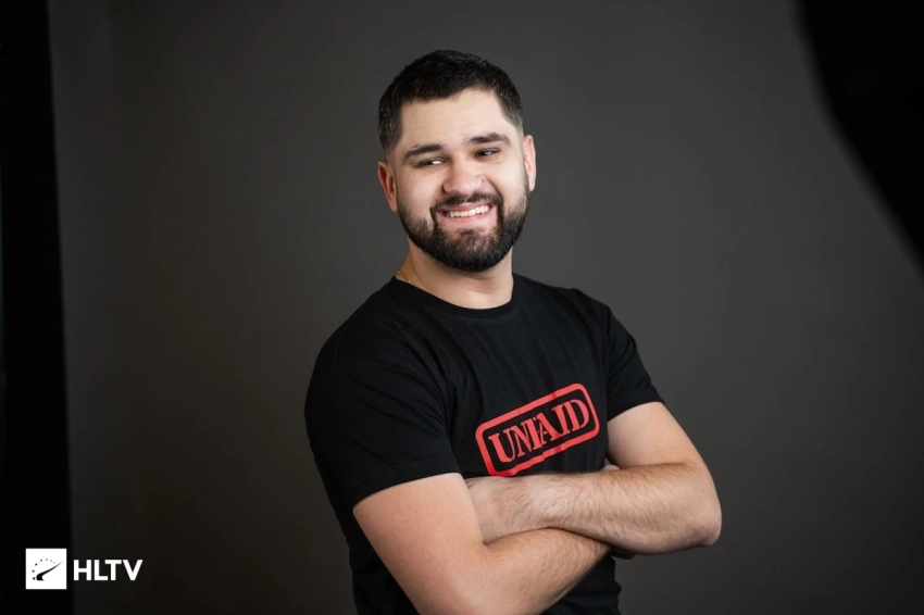 Инсайдер по Counter-Strike 2 сообщил о тестировании VLDN в кризисном составе OG